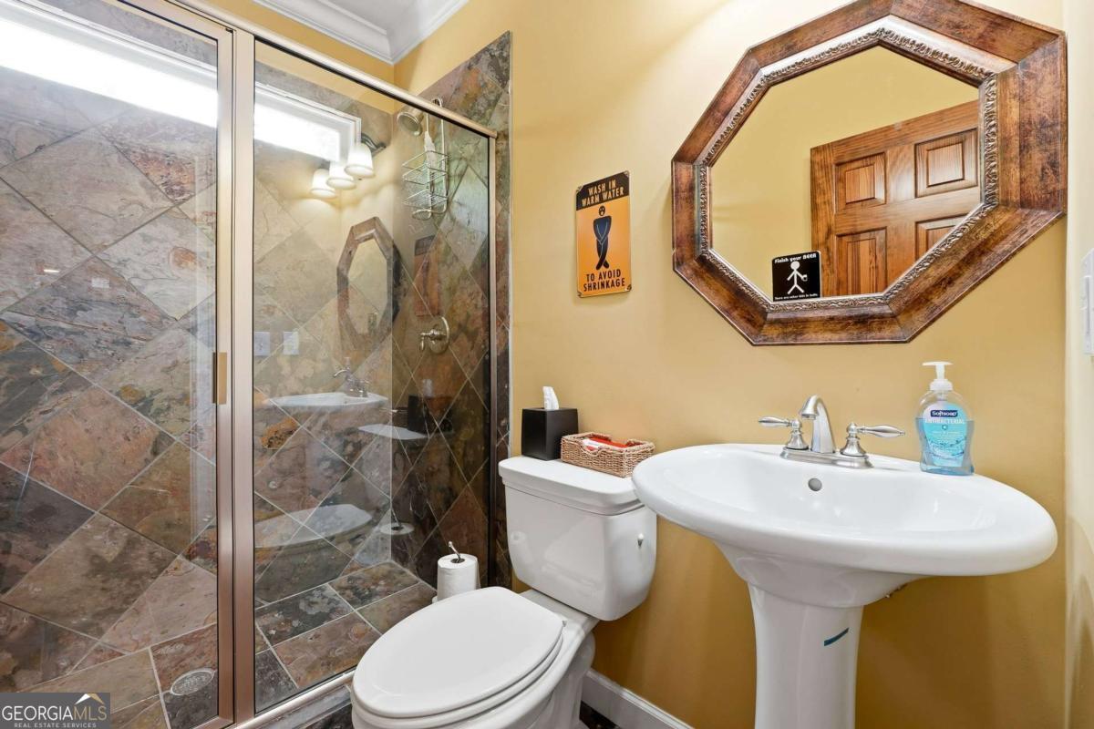 4852 Valley View Court Atlanta GA 30338