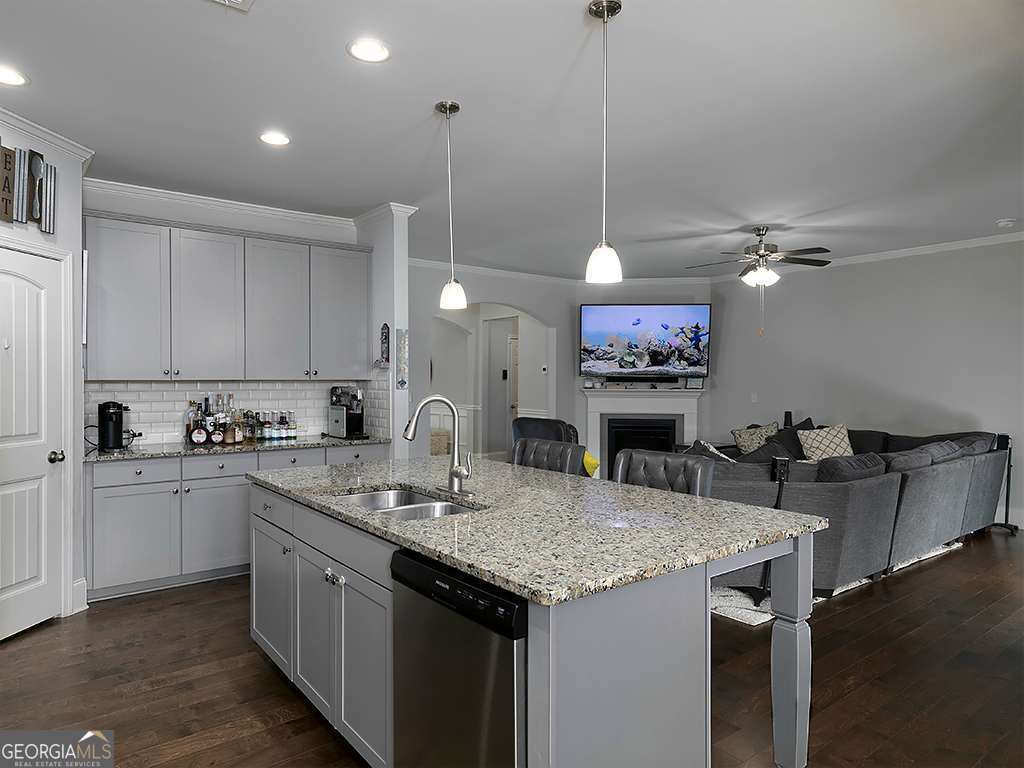 316 Vermillion Street Acworth GA 30102