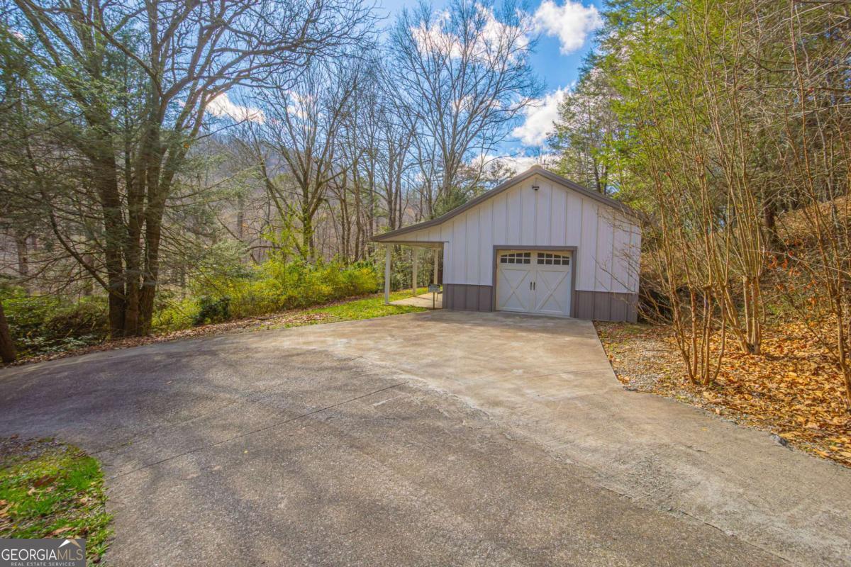 9 Blackbear Mountain Trail Suches GA 30572