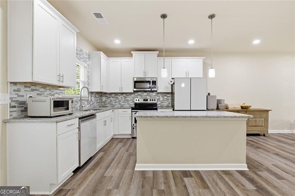 4322 Buford Valley Way Buford GA 30518