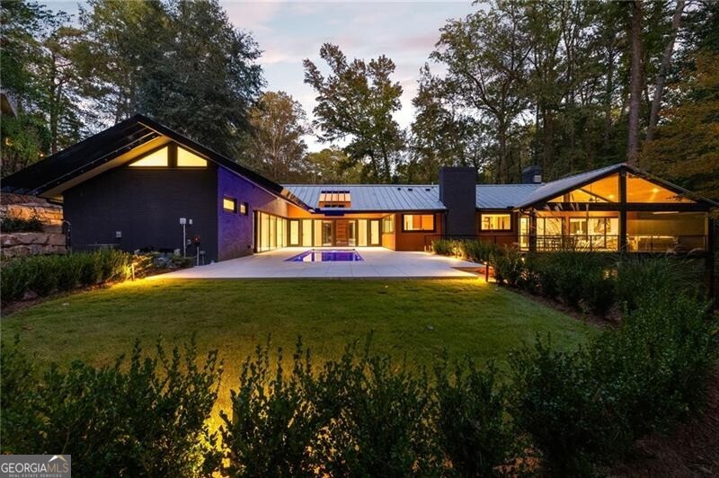585 Amberidge Trail Atlanta GA 30328