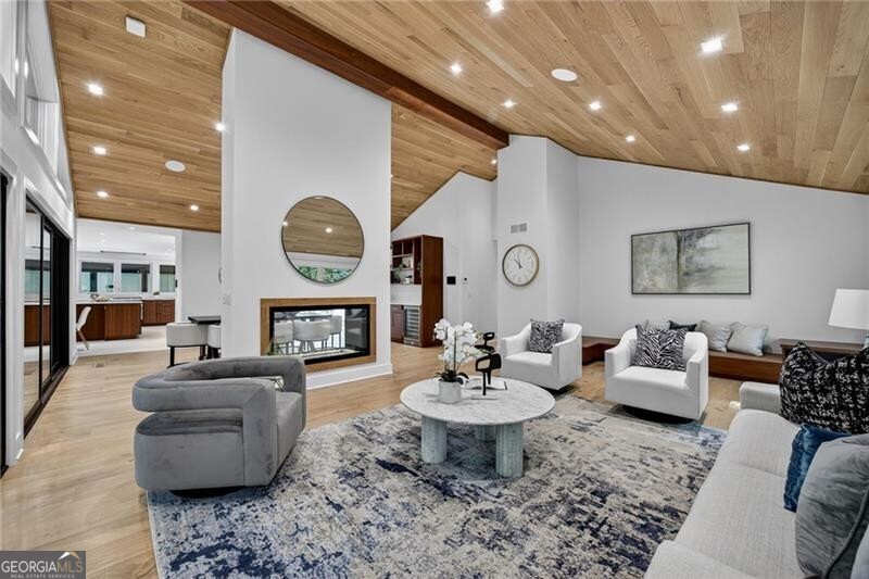585 Amberidge Trail Atlanta GA 30328