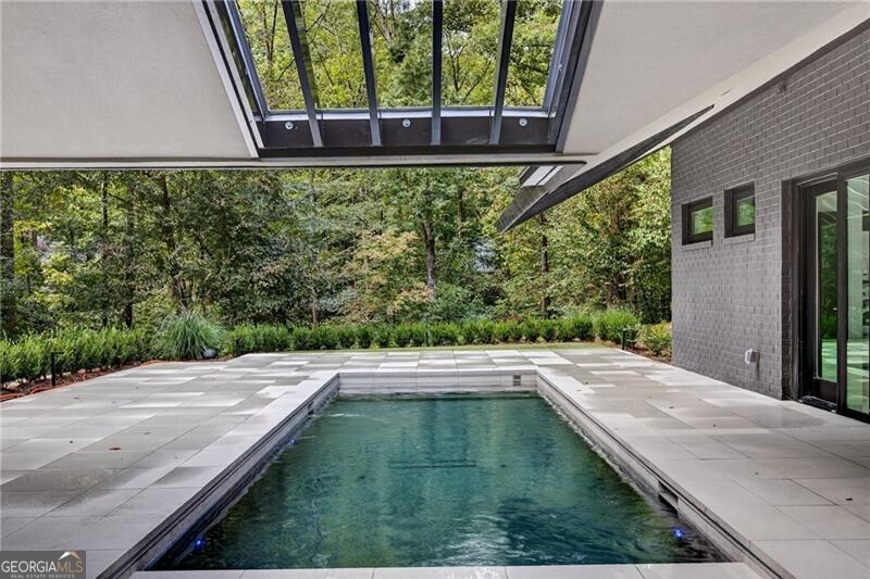 585 Amberidge Trail Atlanta GA 30328