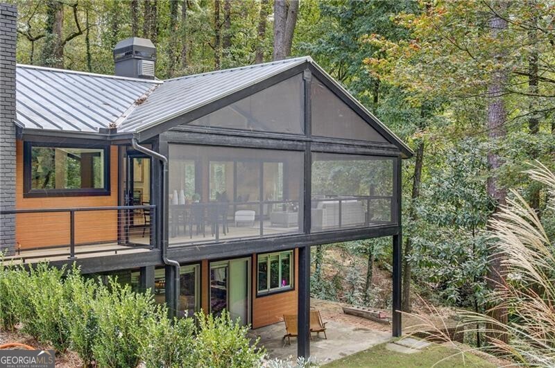 585 Amberidge Trail Atlanta GA 30328