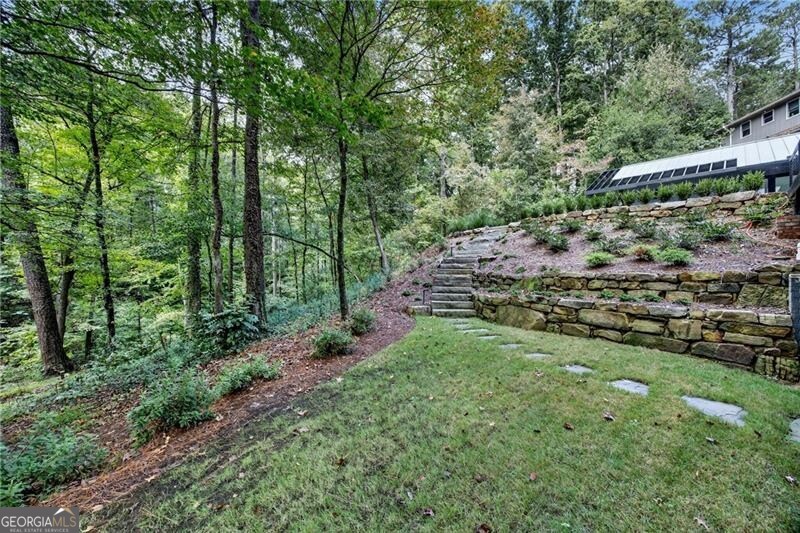 585 Amberidge Trail Atlanta GA 30328