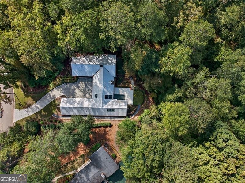 585 Amberidge Trail Atlanta GA 30328