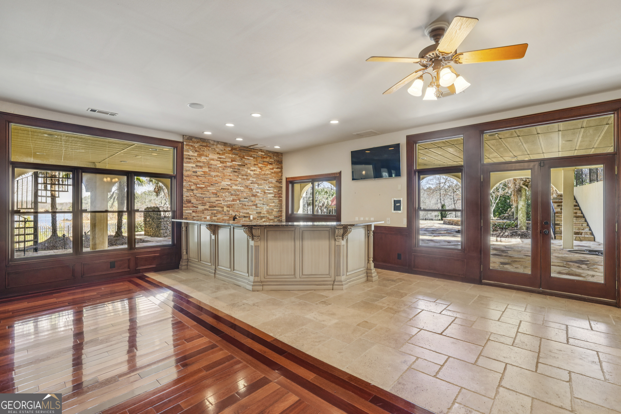 6525 Garett Road Buford GA 30518