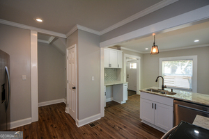3164 Harris Drive East Point GA 30344