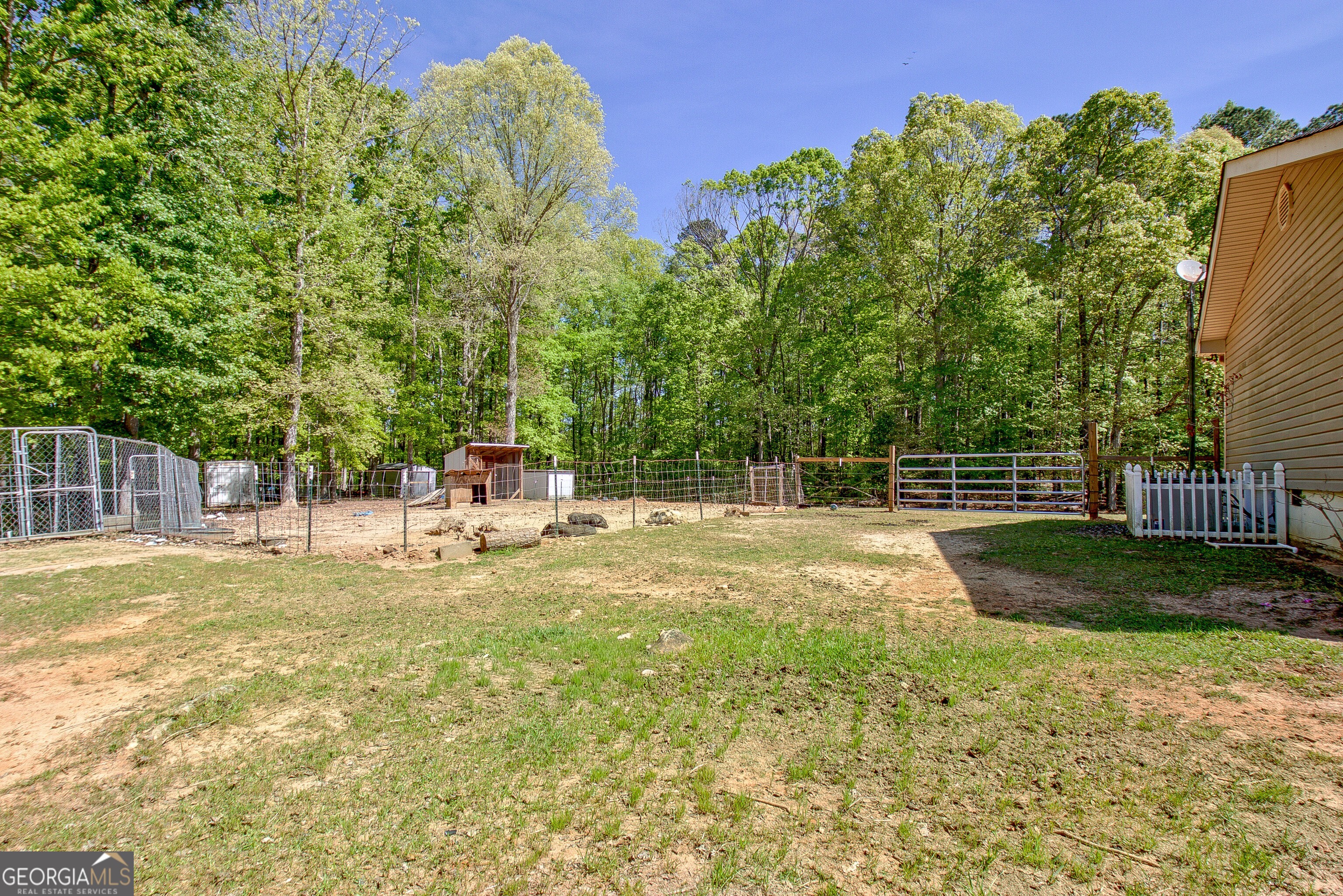 404 Tranquil Cemetary Road Senoia GA 30276