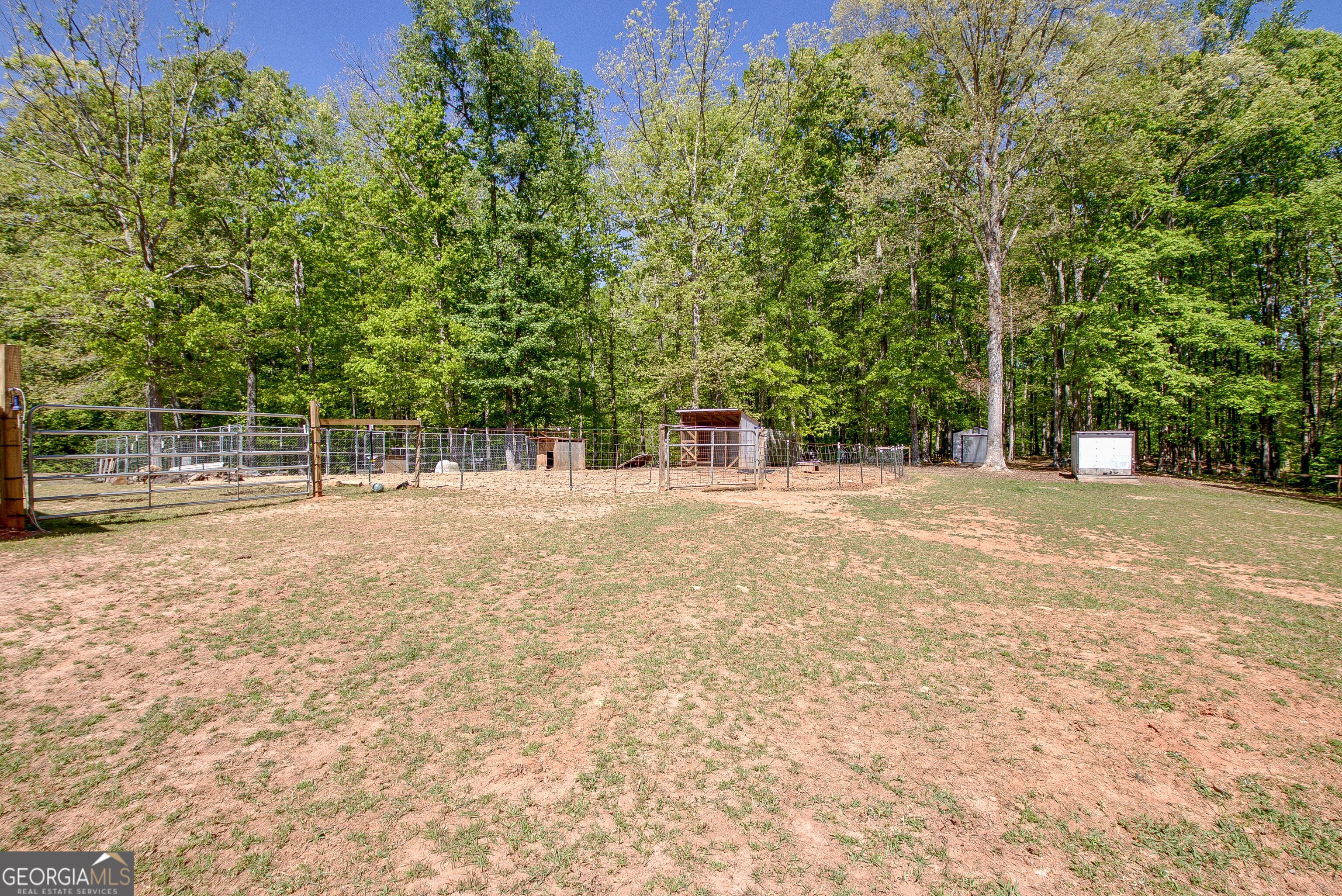404 Tranquil Cemetary Road Senoia GA 30276