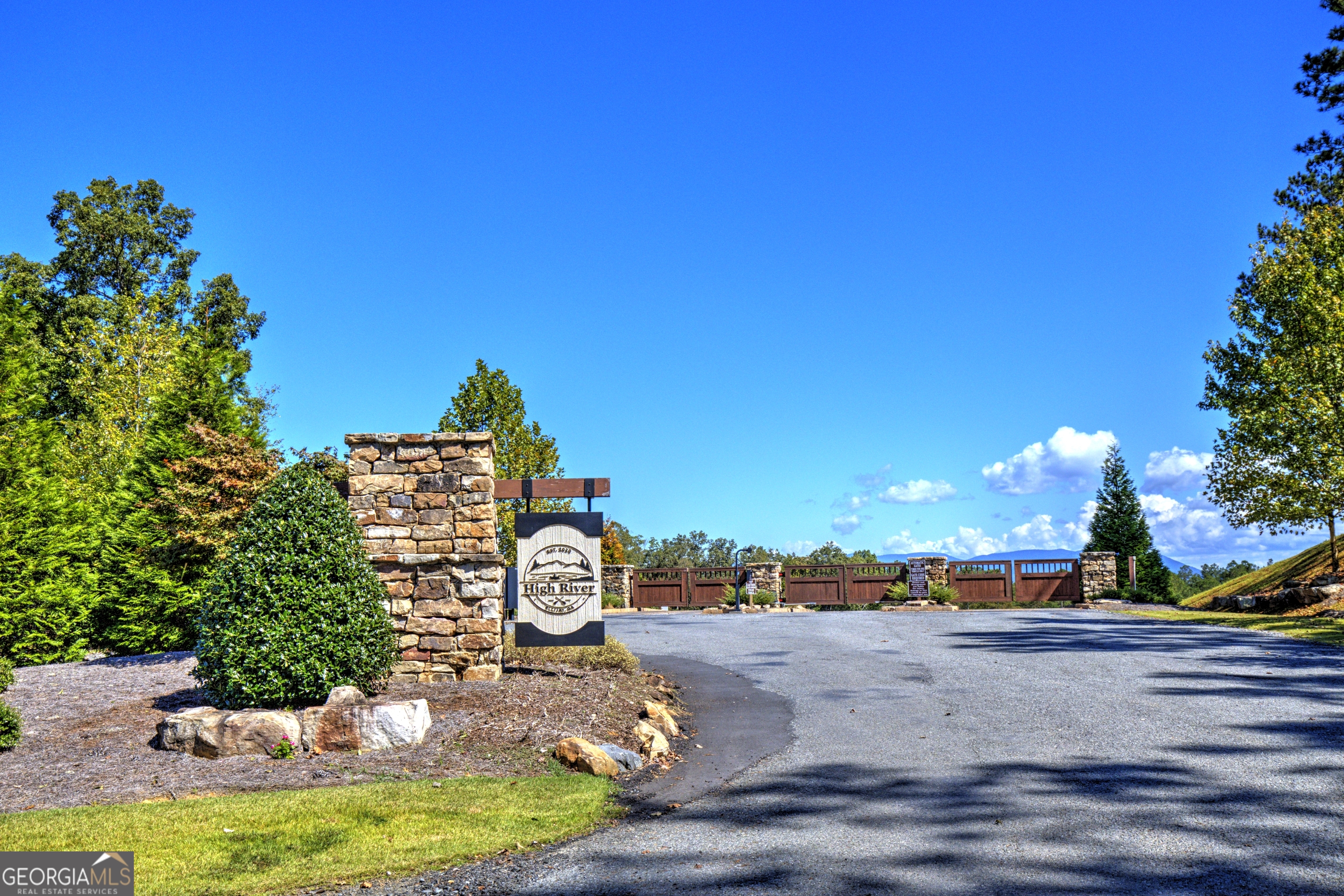 185 Sundown Trail Ellijay GA 30540