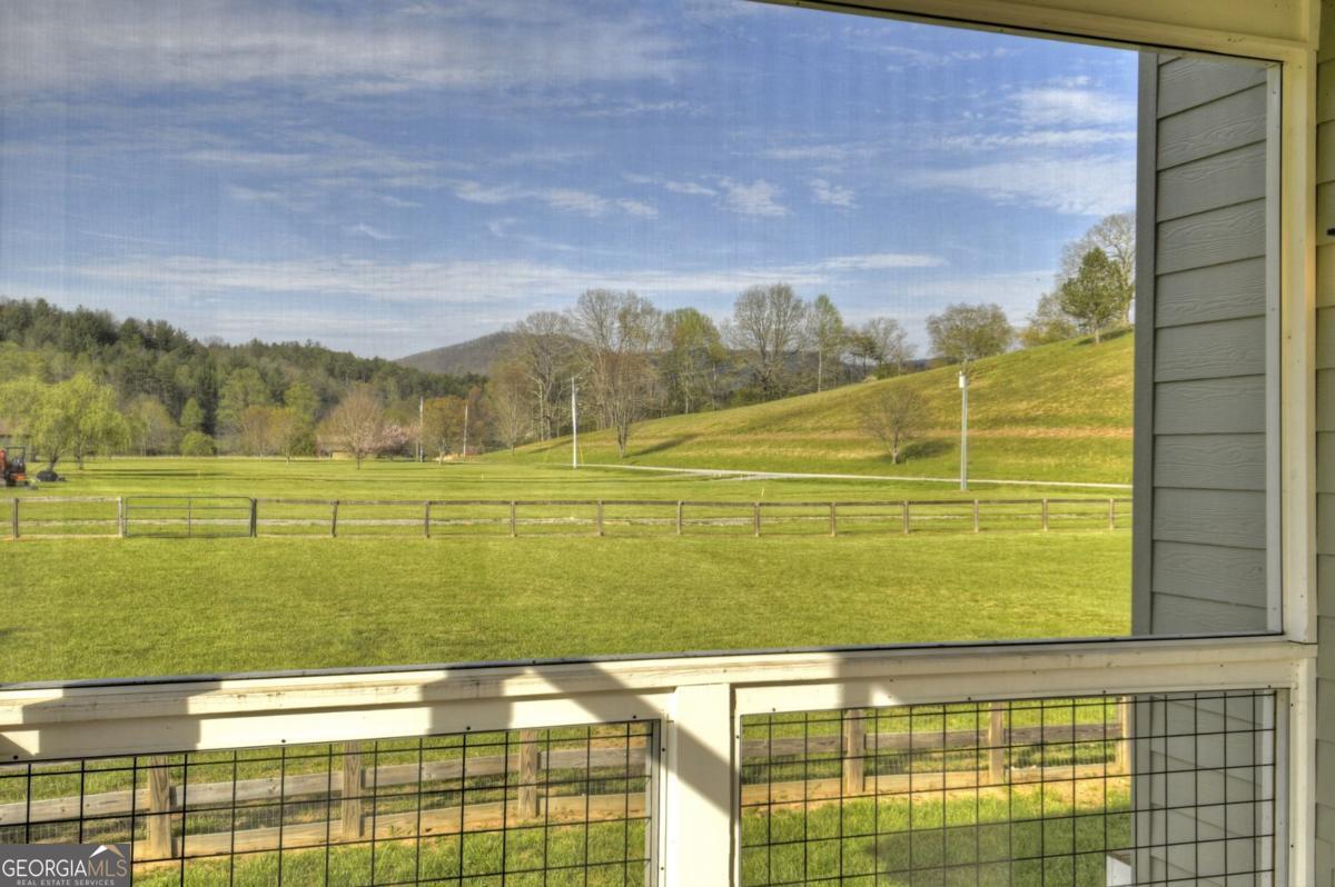 47 Downy Road Blue Ridge GA 30513