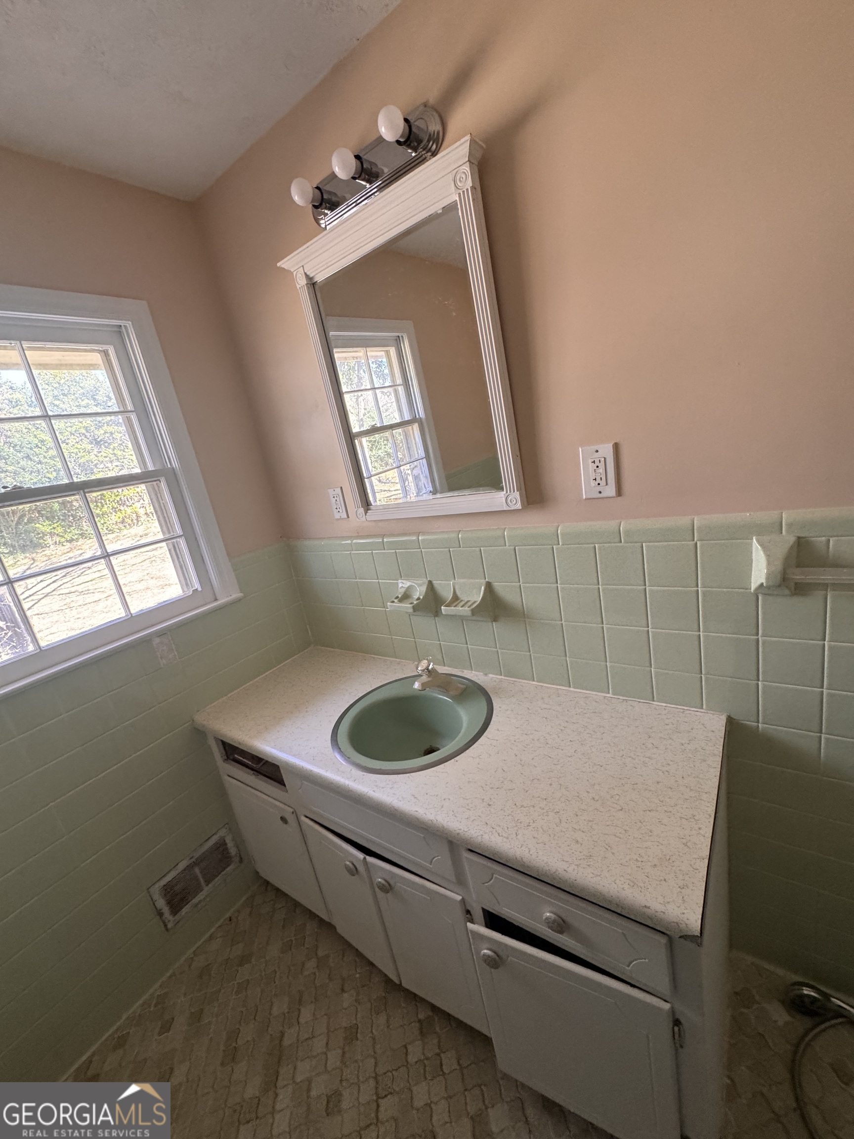 5175 Forest Drive SE Covington GA 30014
