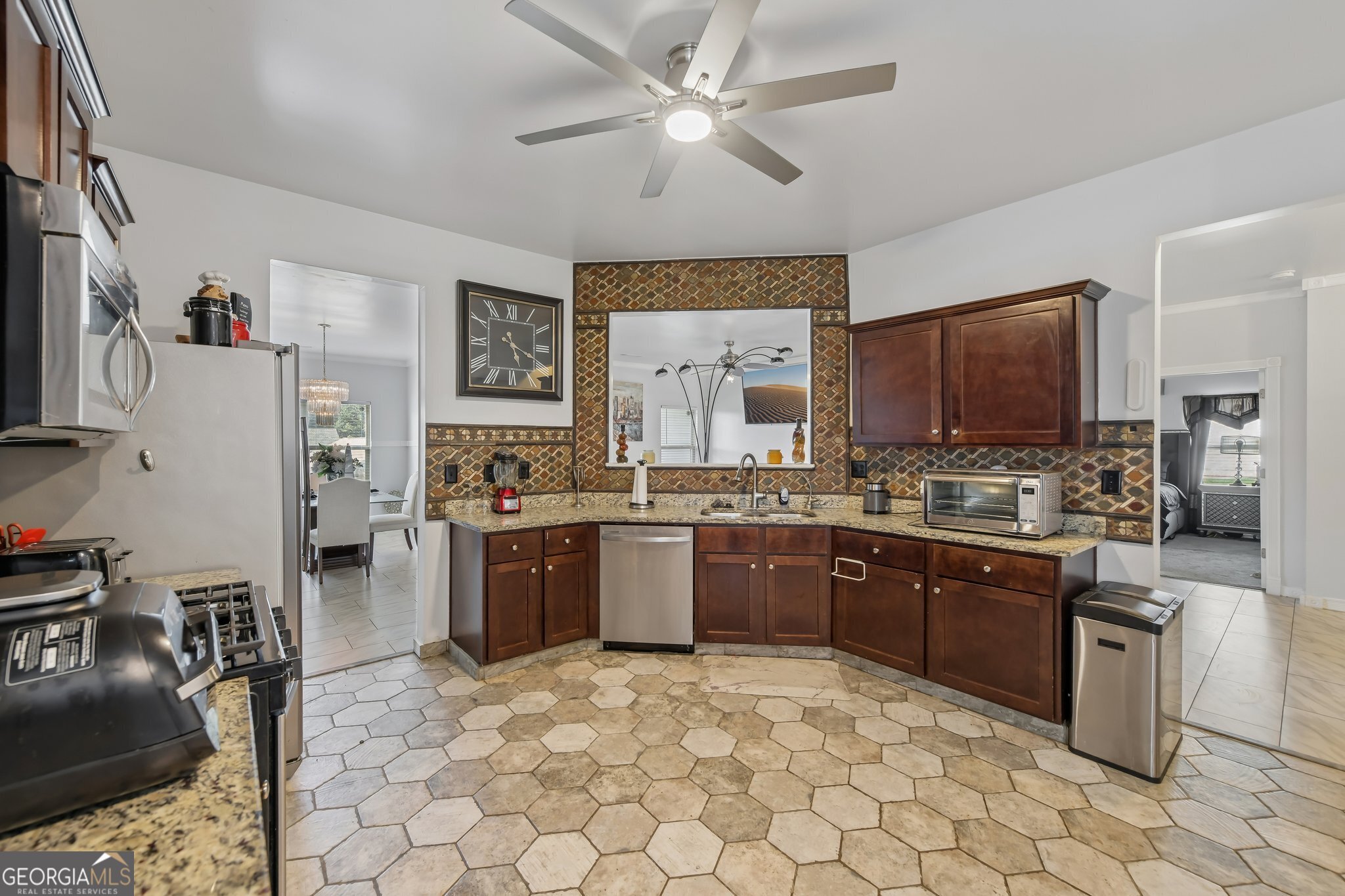 2335 Allman Drive Jonesboro GA 30236