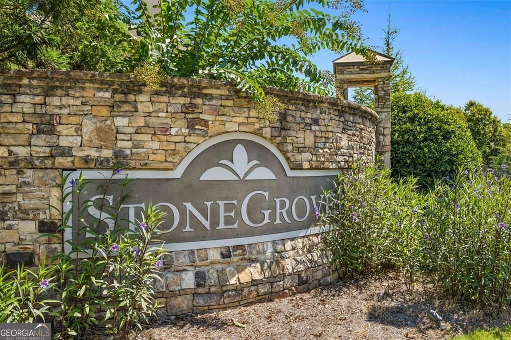 1070 Stonegrove Lane Roswell GA 30075