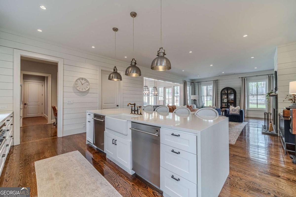 220 Audreys Way Suwanee GA 30024