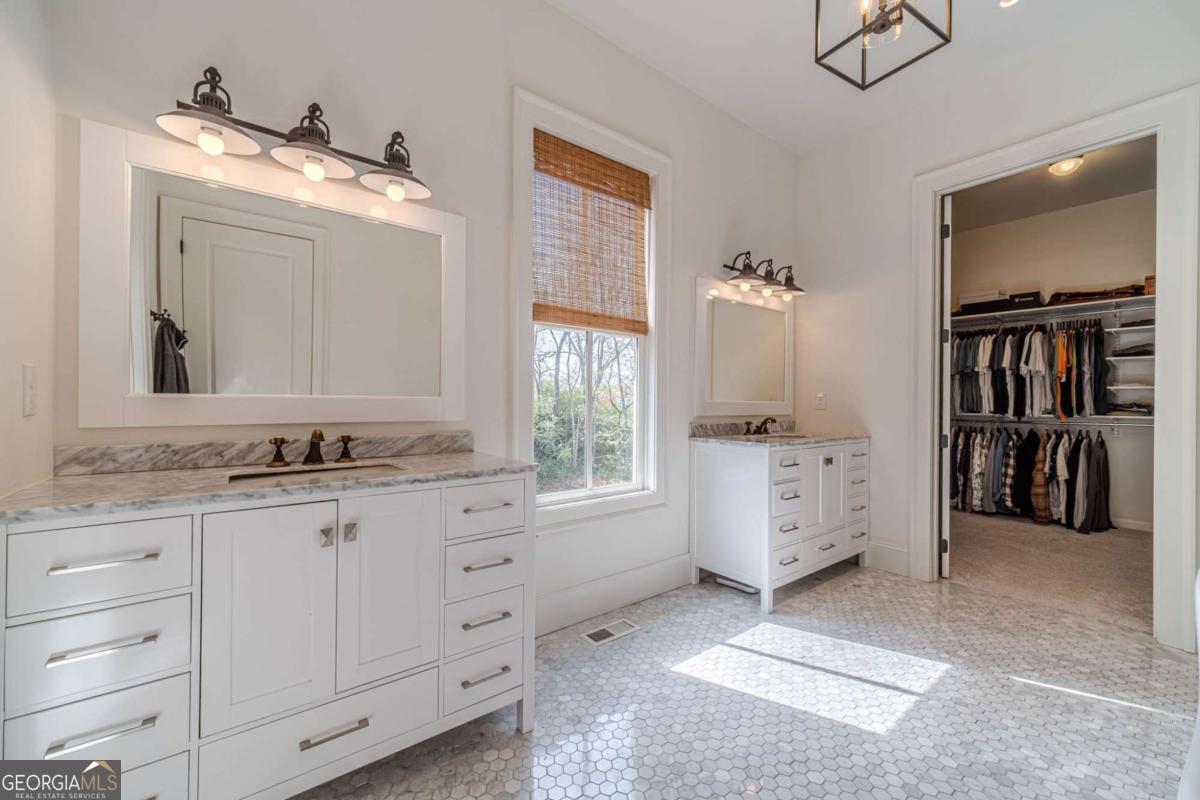 220 Audreys Way Suwanee GA 30024