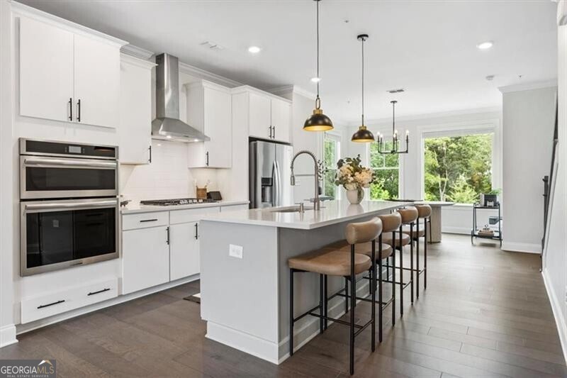 6579 Beacon Drive Atlanta GA 30328