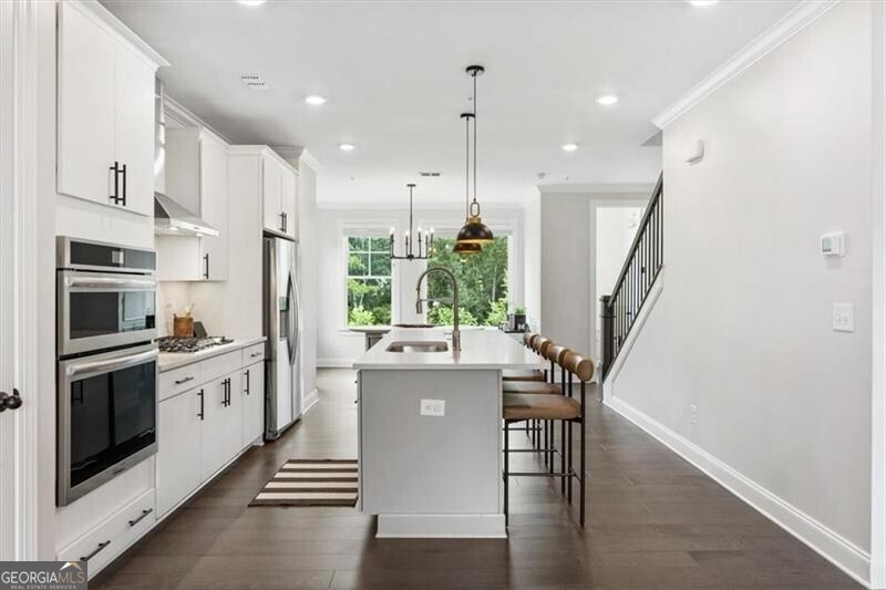 6579 Beacon Drive Atlanta GA 30328