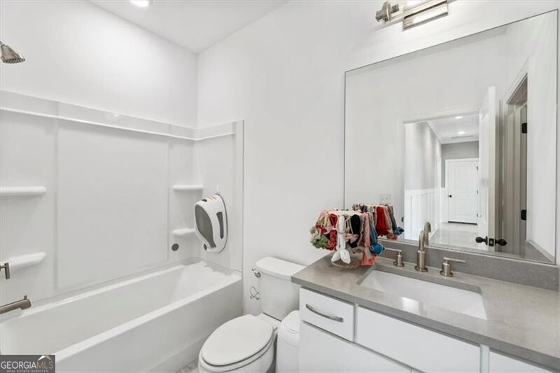 6579 Beacon Drive Atlanta GA 30328