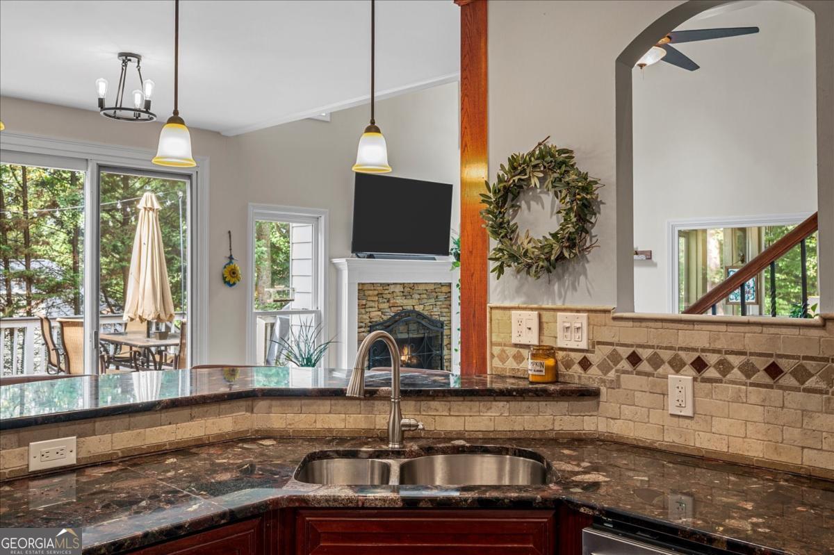 1520 Timber Trace Canton GA 30114