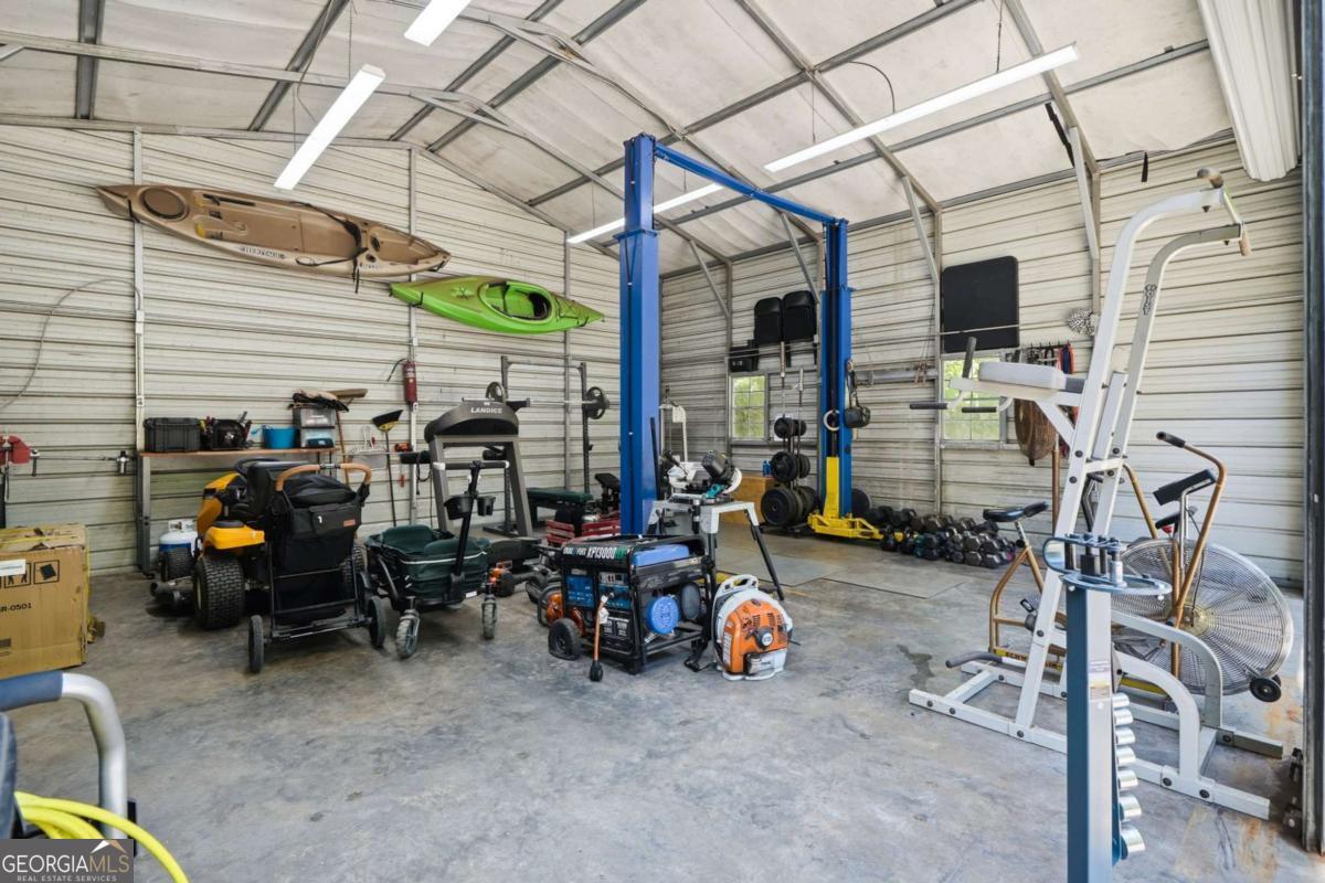 74 Farr Circle NE Rydal GA 30171