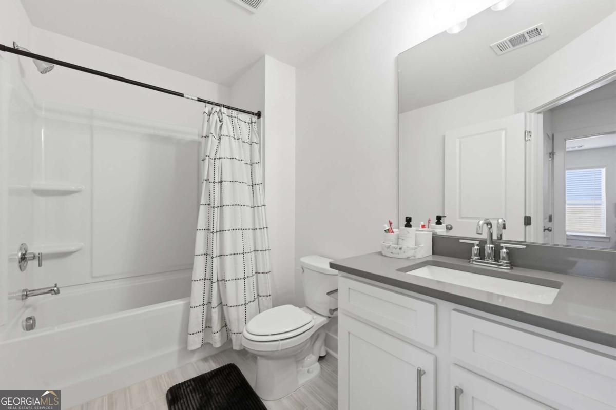 1884 Aron Lane Conyers GA 30013