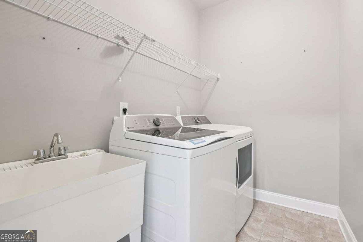 321 Meadowcrest Circle Canton GA 30115