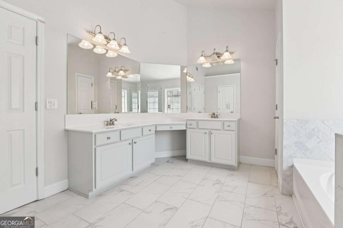 321 Meadowcrest Circle Canton GA 30115