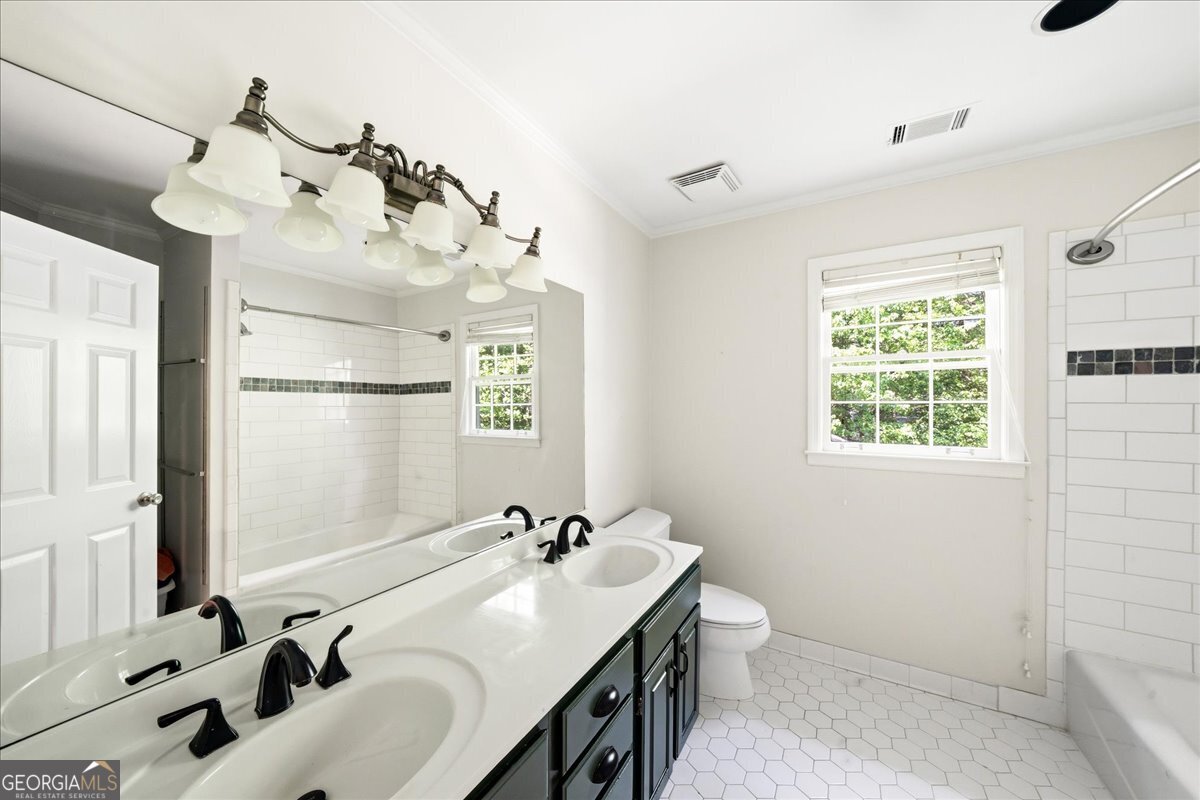5420 Cameron Forest Parkway Johns Creek GA 30022