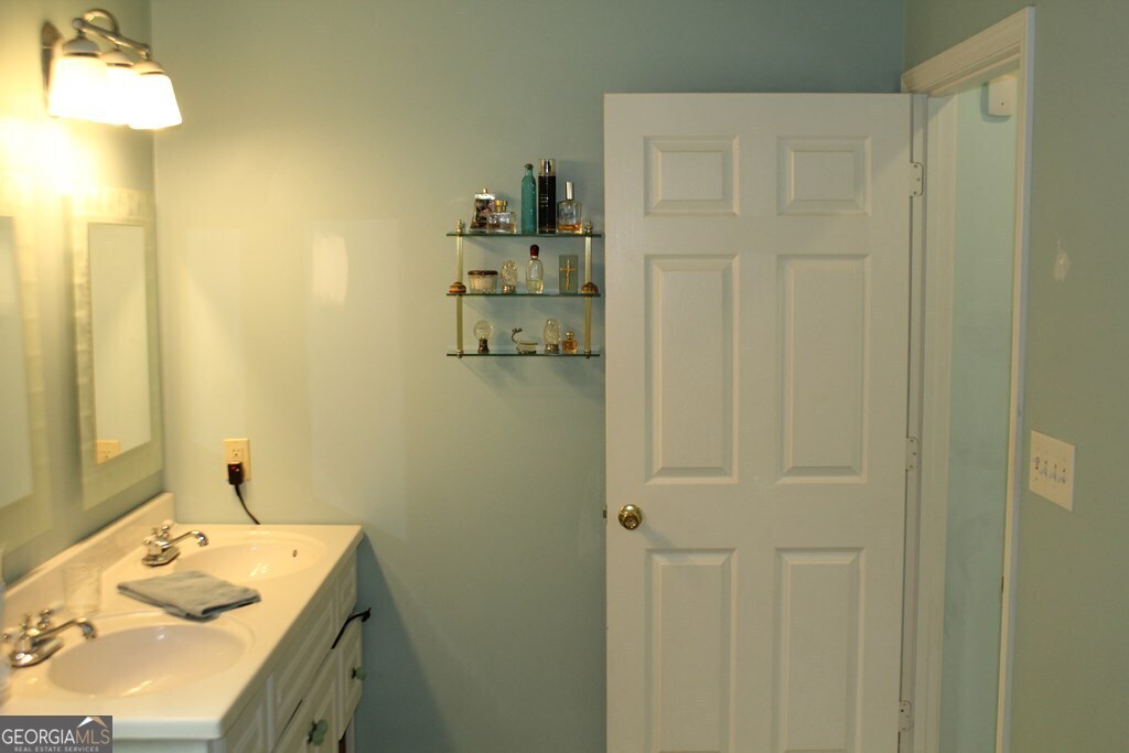 6961 Wood Lake Circle Young Harris GA 30582