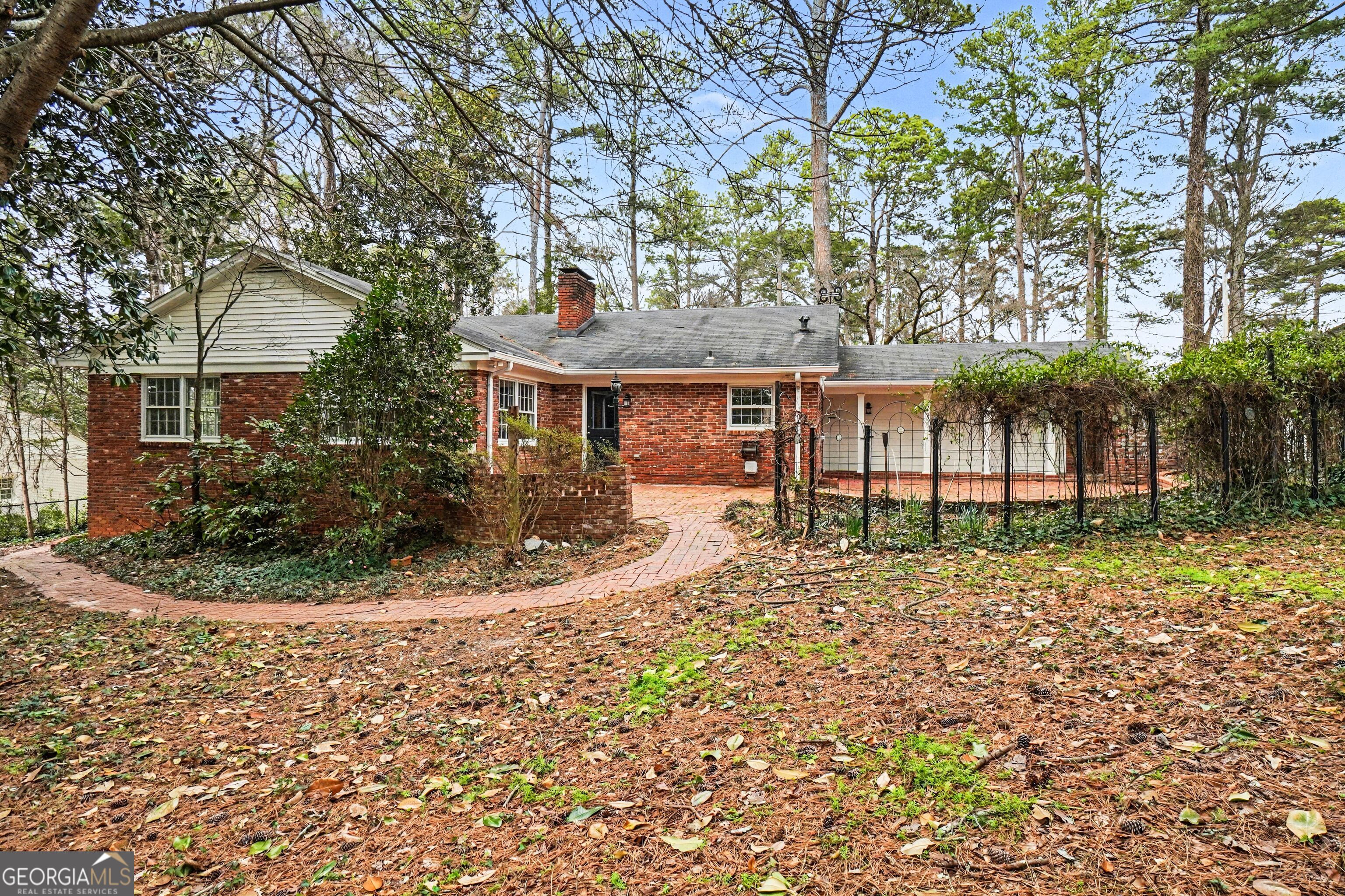 2360 Young Drive College Park GA 30337