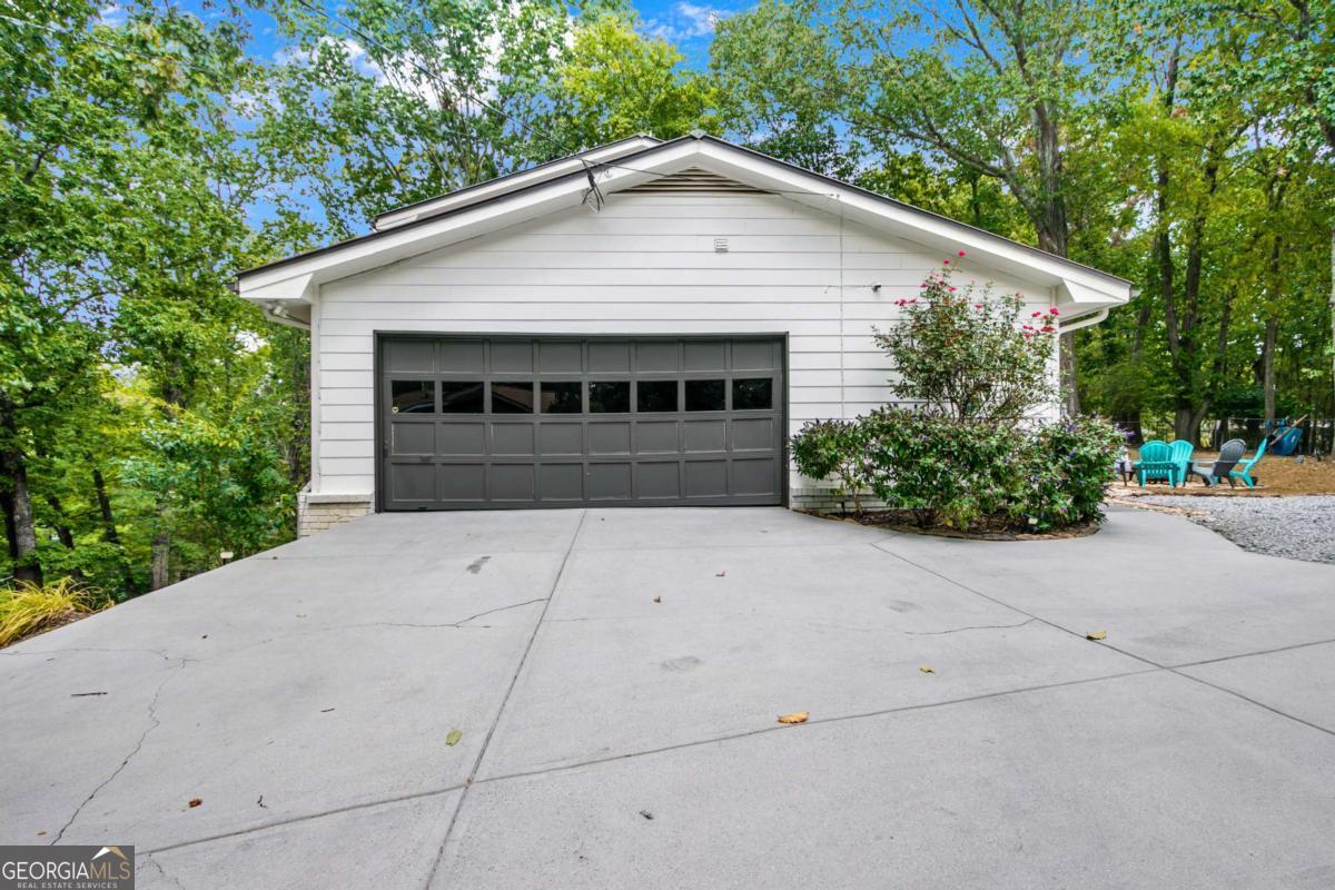 813 Lakeshore Drive Berkeley Lake GA 30096