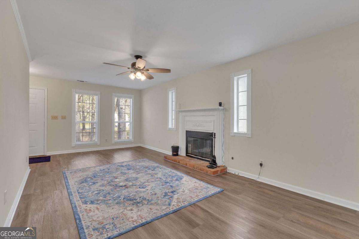 20 Tipperary Trail Sharpsburg GA 30277