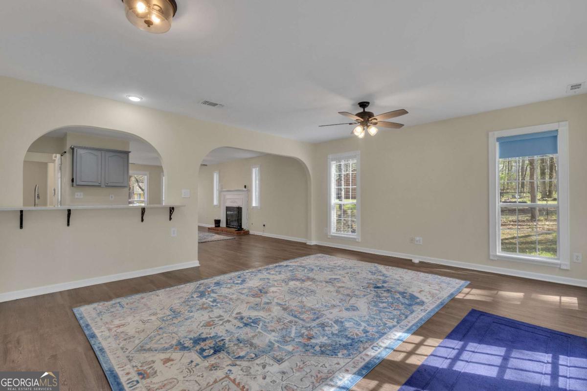 20 Tipperary Trail Sharpsburg GA 30277
