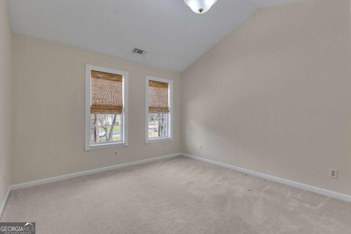 20 Tipperary Trail Sharpsburg GA 30277