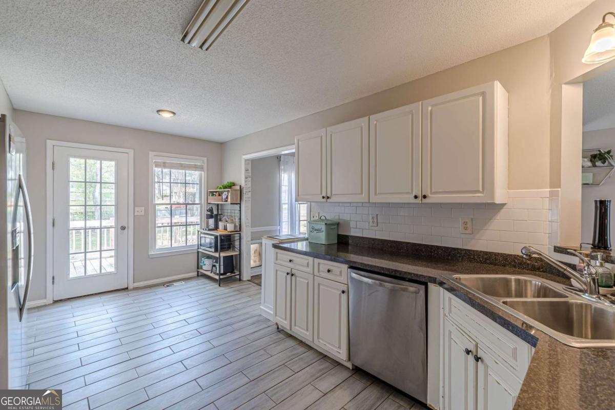 34 Shady Oak Court Dallas GA 30157