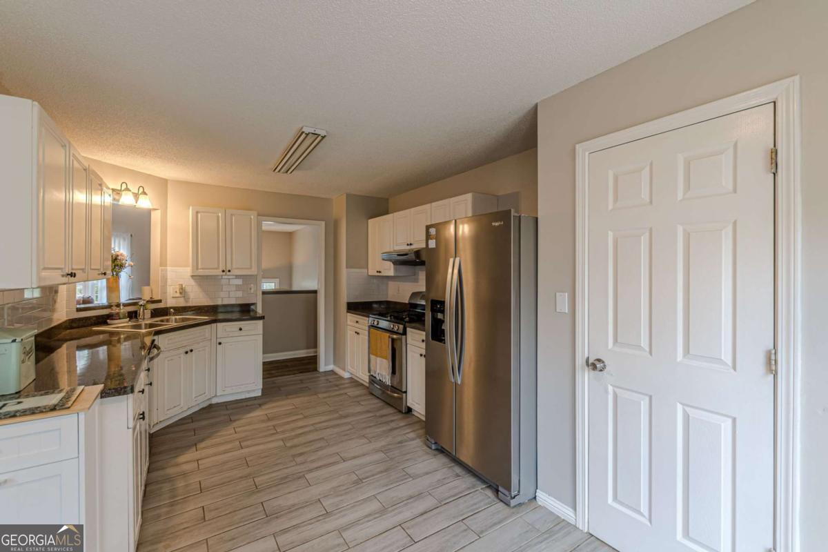 34 Shady Oak Court Dallas GA 30157