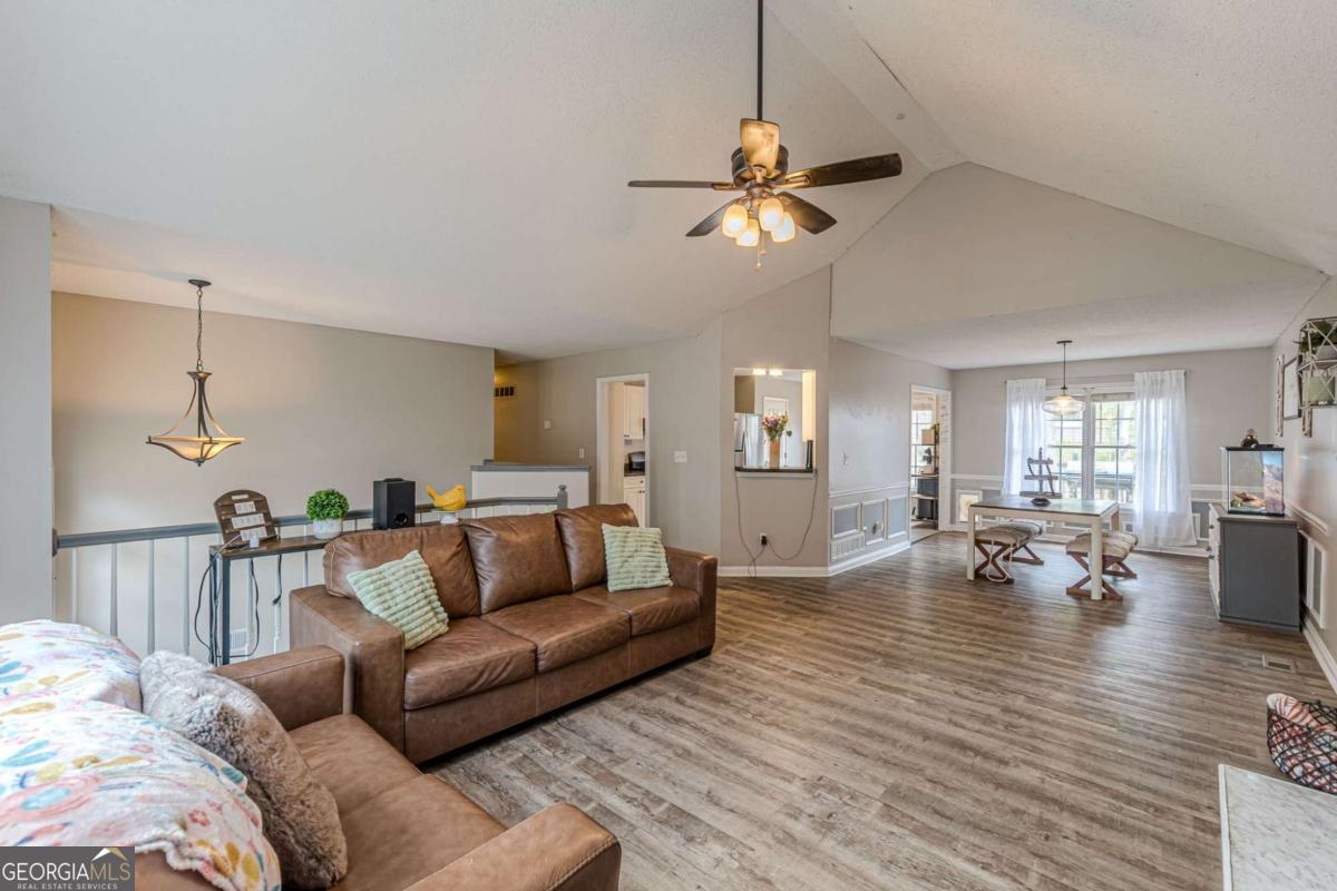 34 Shady Oak Court Dallas GA 30157