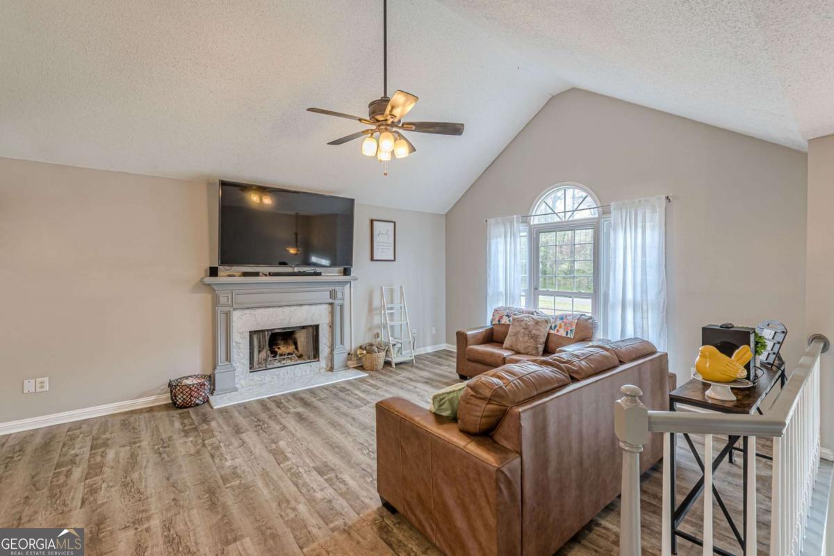 34 Shady Oak Court Dallas GA 30157