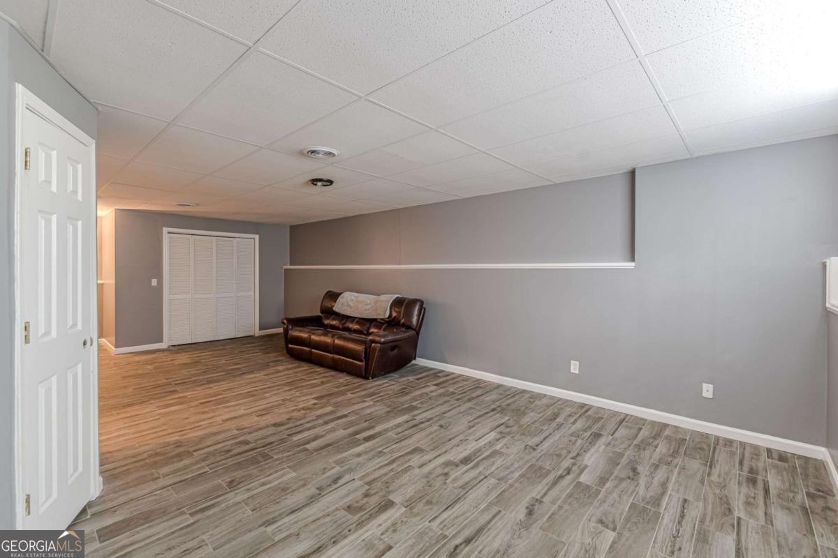 34 Shady Oak Court Dallas GA 30157