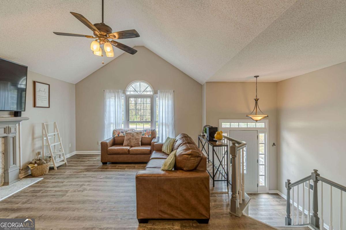 34 Shady Oak Court Dallas GA 30157