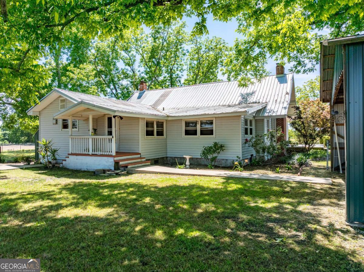 1975 Russell Smith Road Sycamore GA 31790