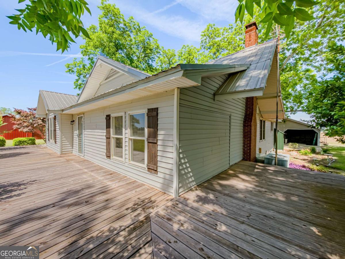 1975 Russell Smith Road Sycamore GA 31790