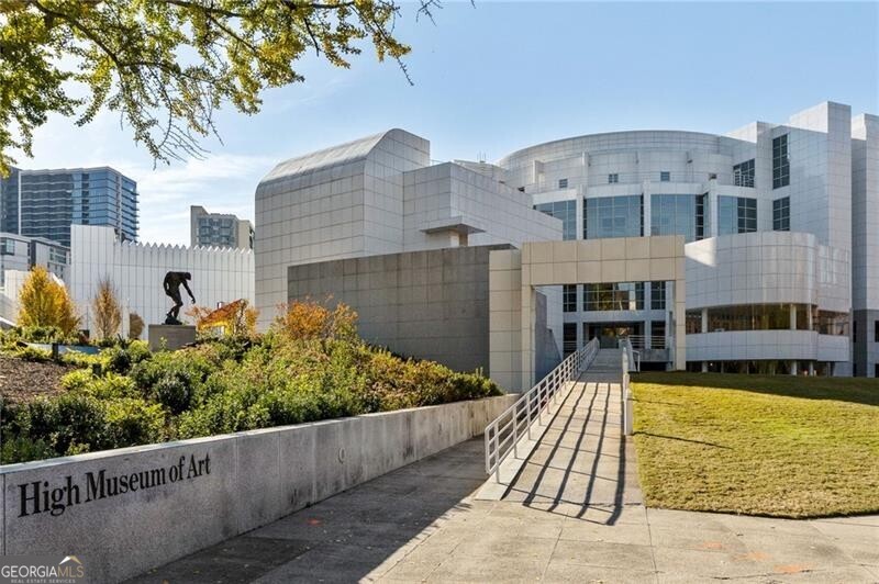 1055 Piedmont Avenue NE Atlanta GA 30309
