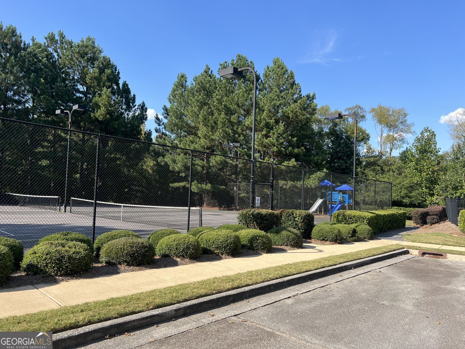 1116 Silverbrooke Drive Powder Springs GA 30127
