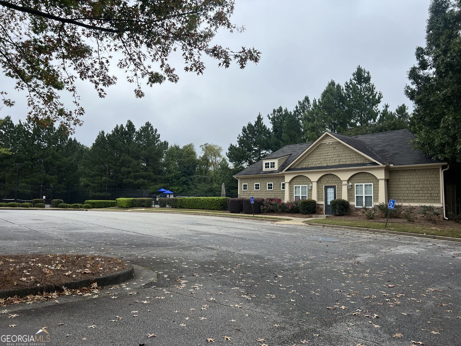 1116 Silverbrooke Drive Powder Springs GA 30127