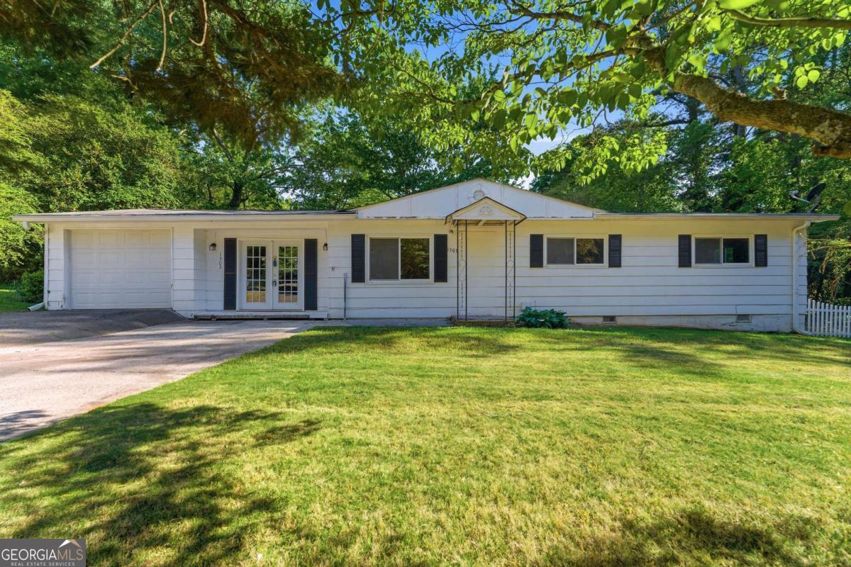 1303 Cottonwood Court NW Kennesaw GA 30152