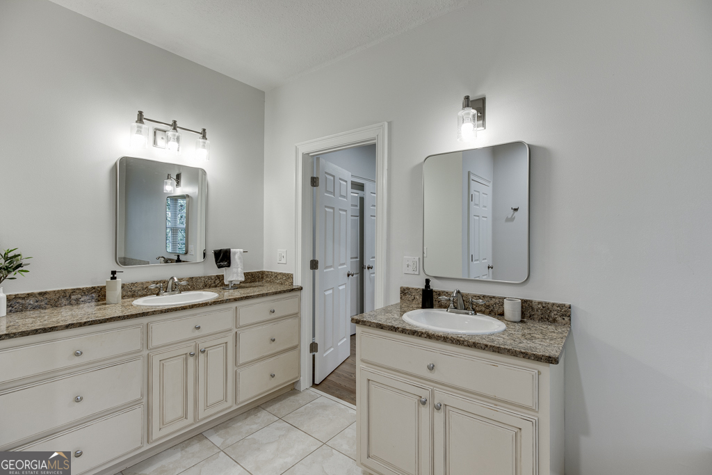 6932 Dee Lane Murrayville GA 30564