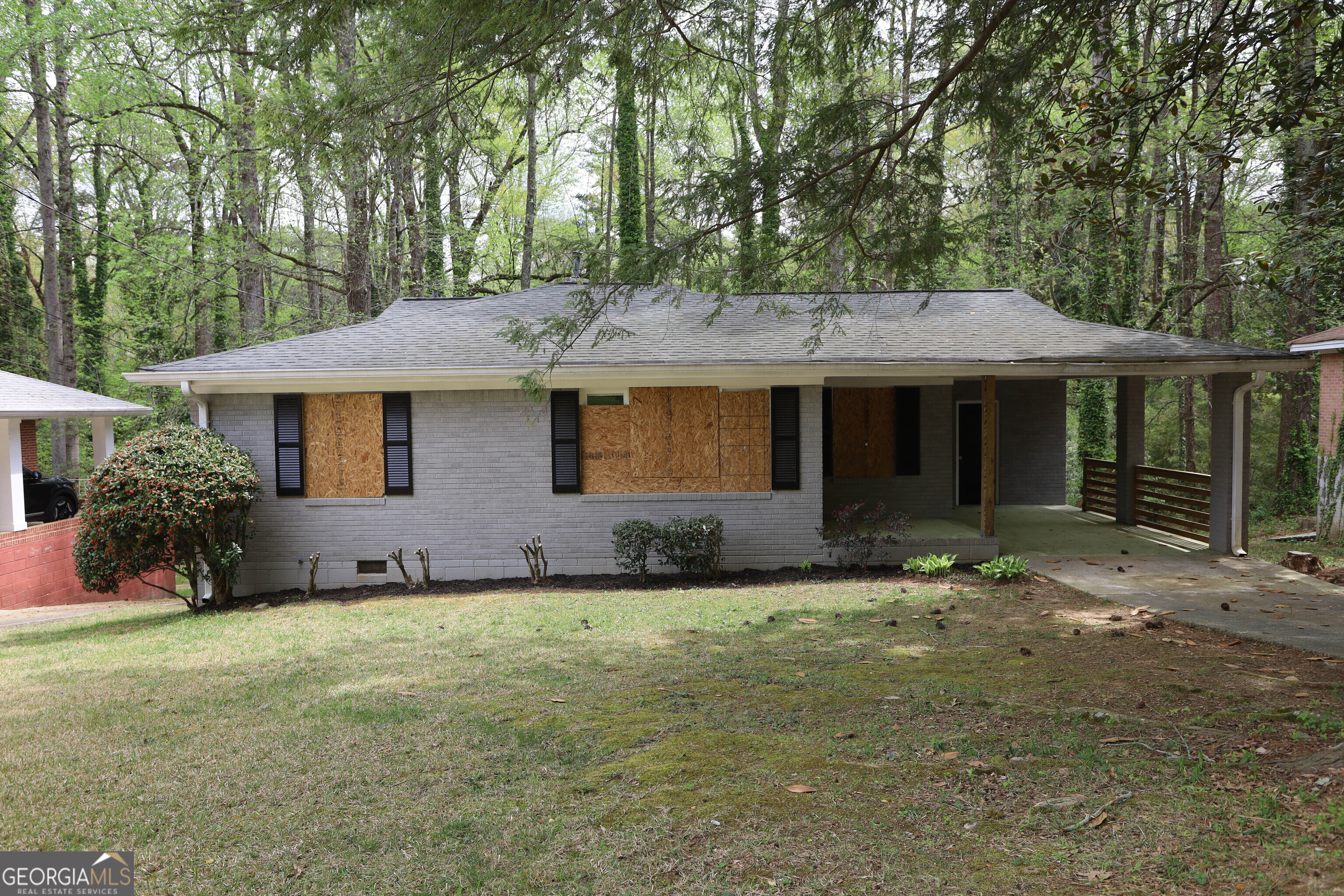 2364 Farley Street East Point GA 30344